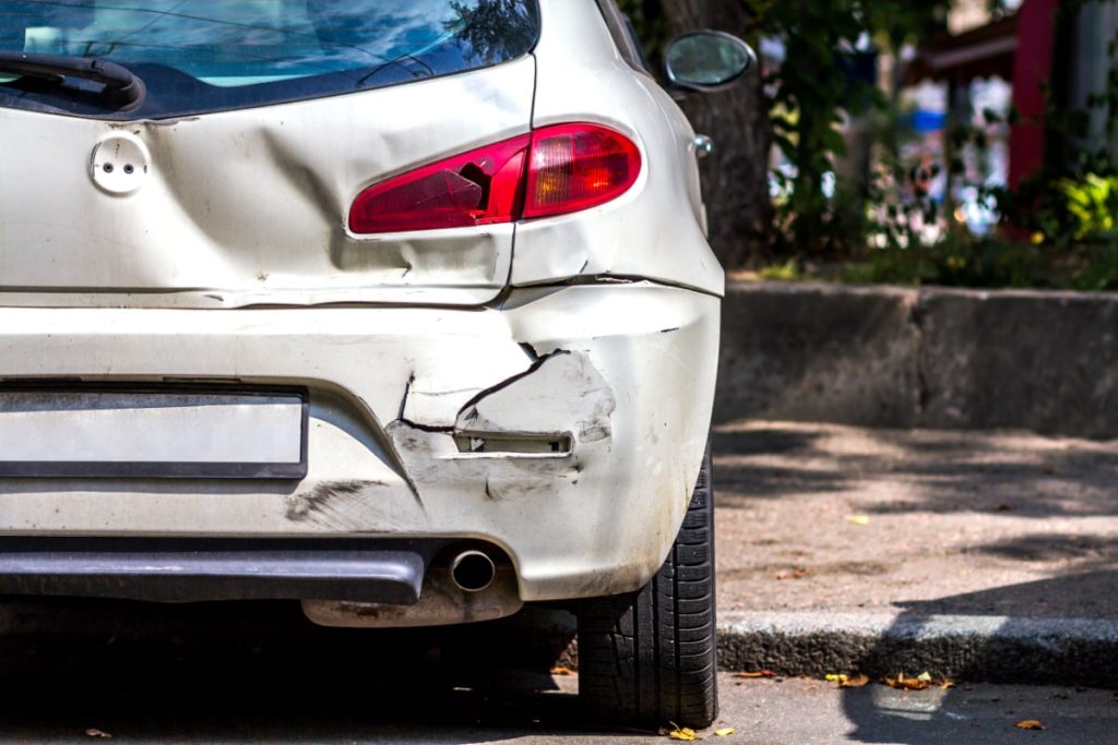 Rear End Collision Damages Bumper